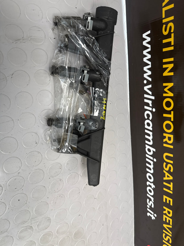 Flauto iniettori Peugeot 208 1.2 2012 9676020480