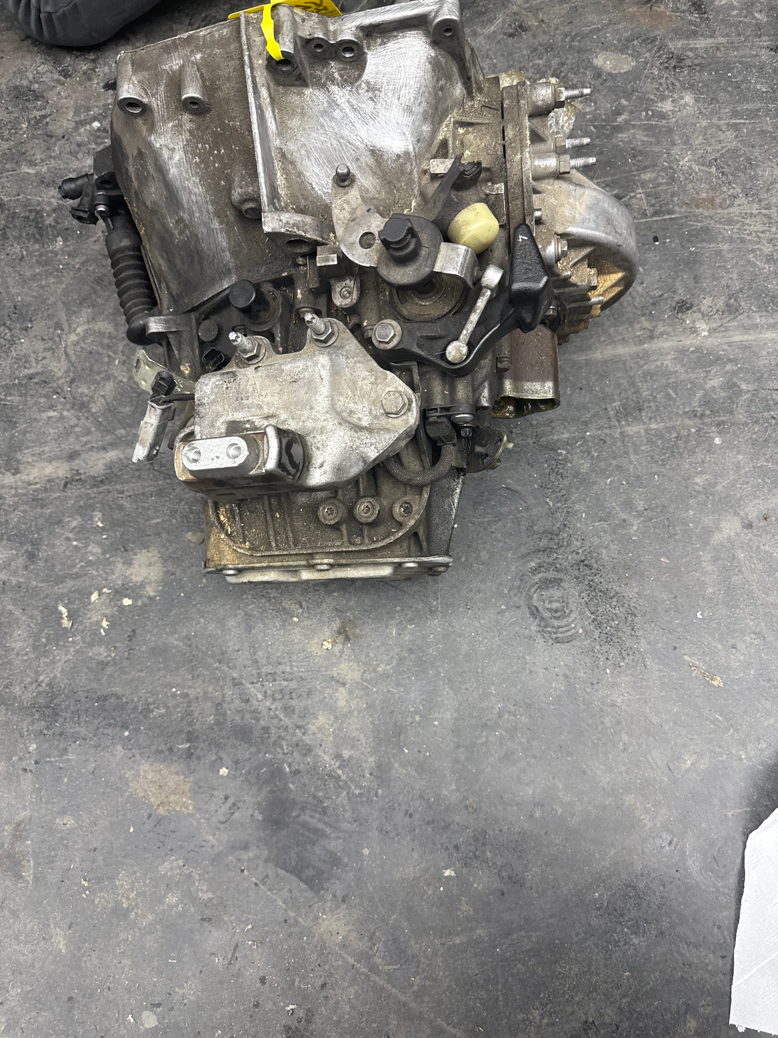 COMPLETE MANUAL GEARBOX PEUGEOT 3008 II 9811243810 YH01 1.5 DIESEL 6-speed