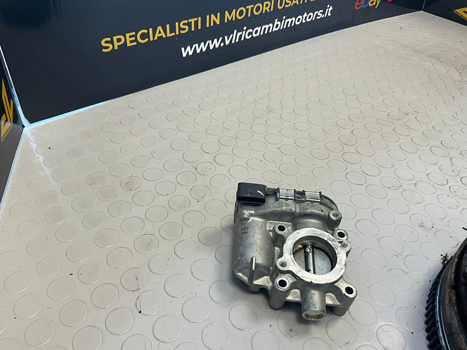 BOÎTIER DE PAPILLON Nissan Quashqai A2821410200 161203209R Benz