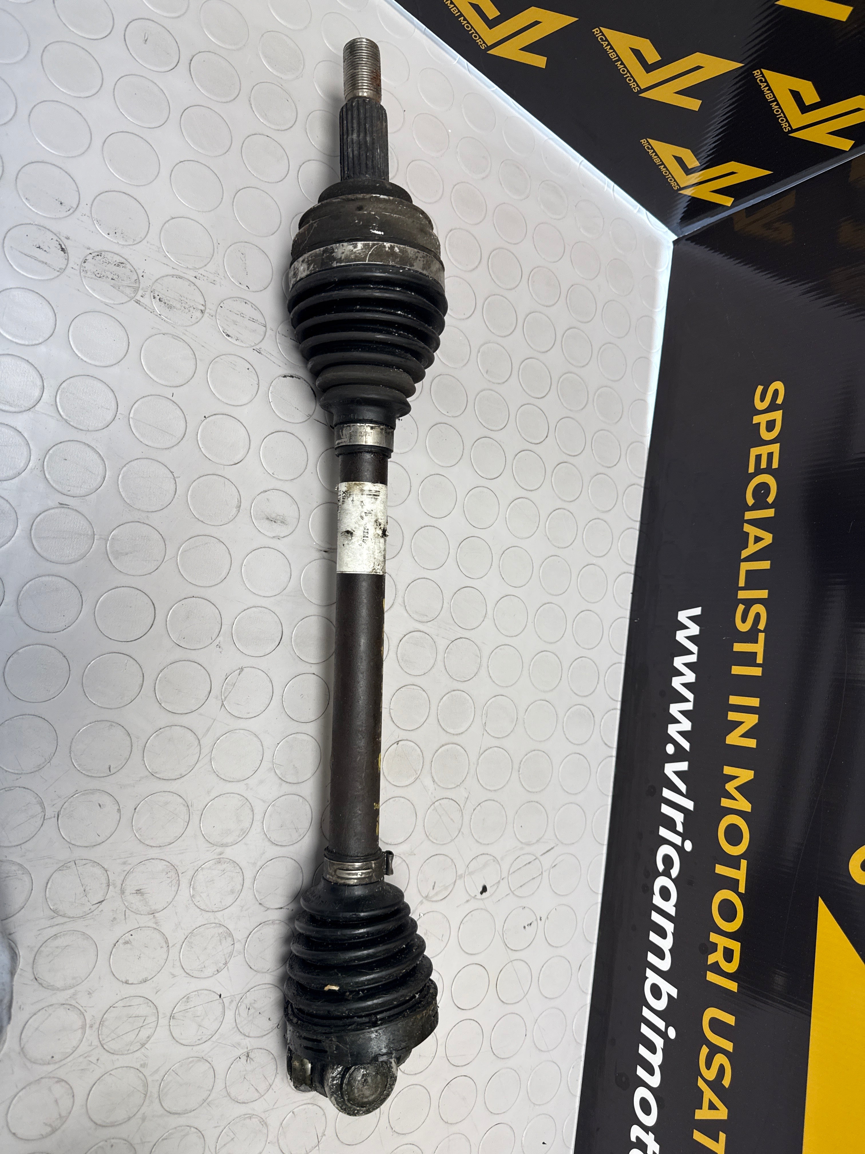 Clio right axle shaft 2019