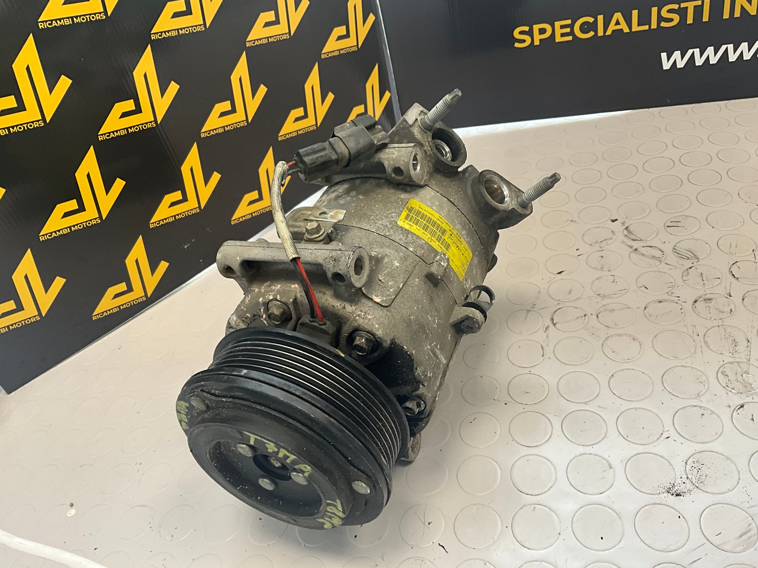 Ford Kuga 2.0 DG9H-19D629-FE air conditioning compressor