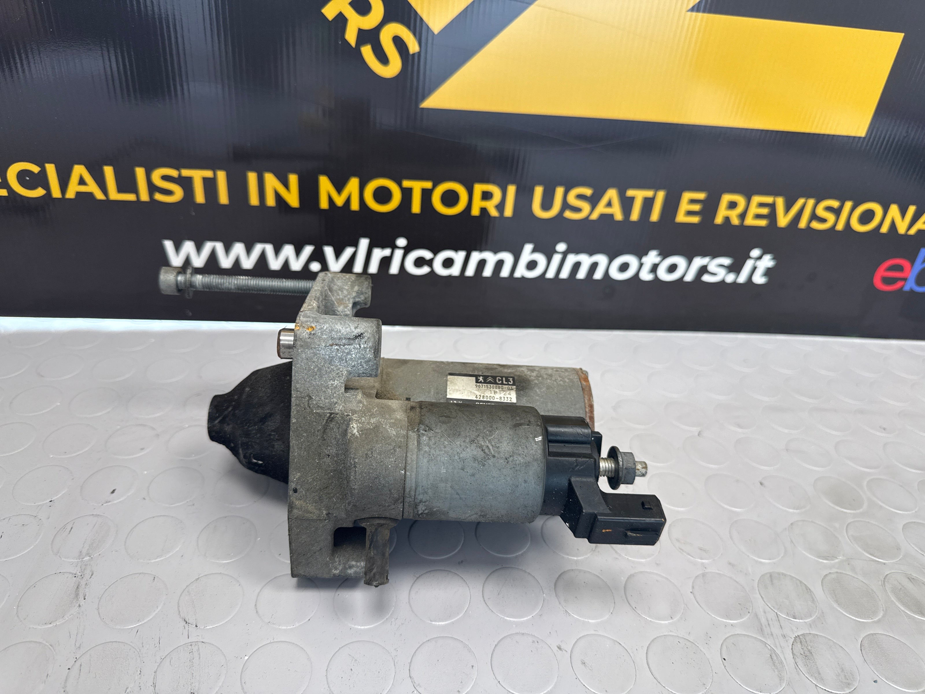 Démarreur Citroën DS3 code 967153880