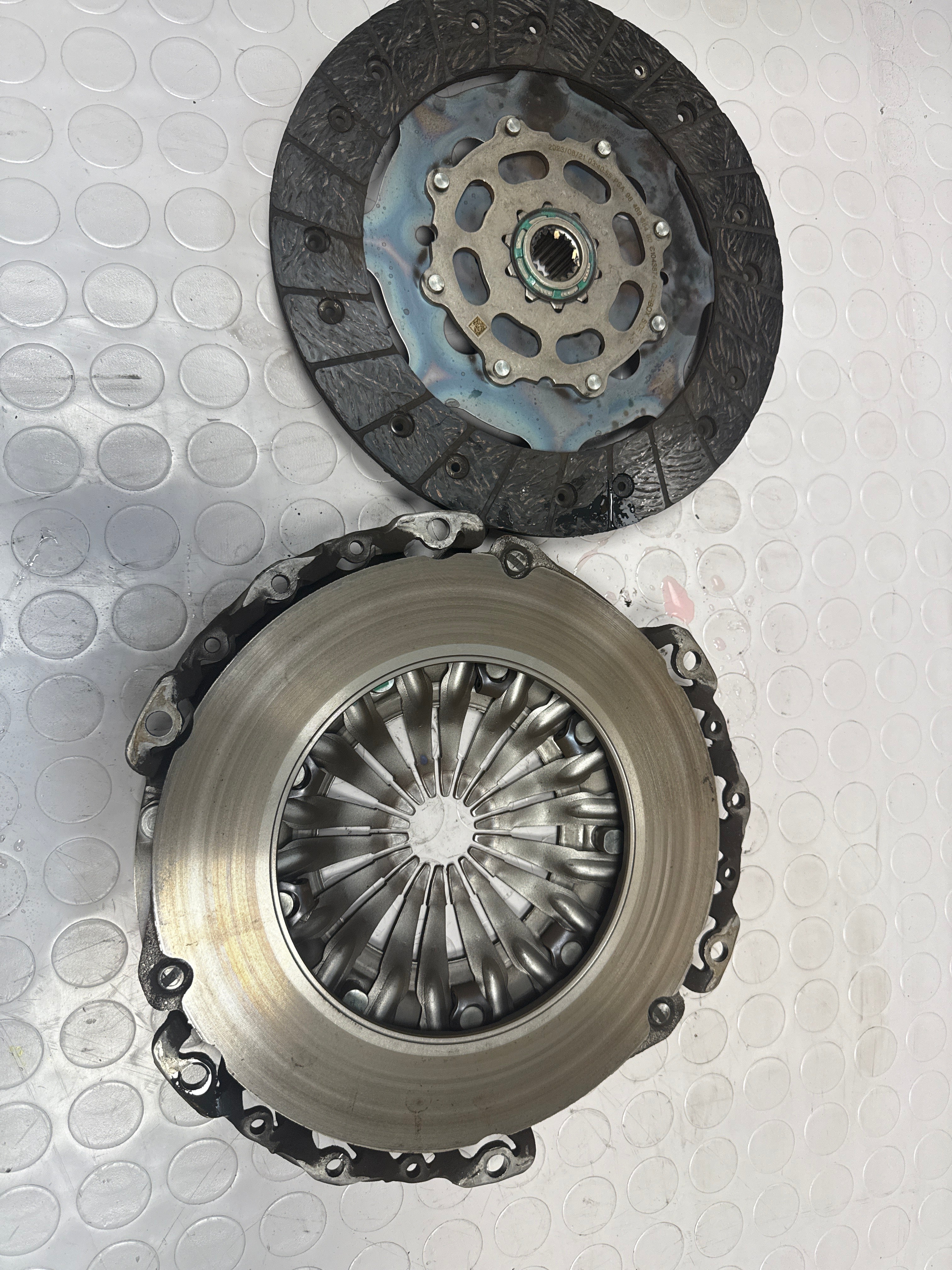 Peugeot 3008 clutch, engine code YH01