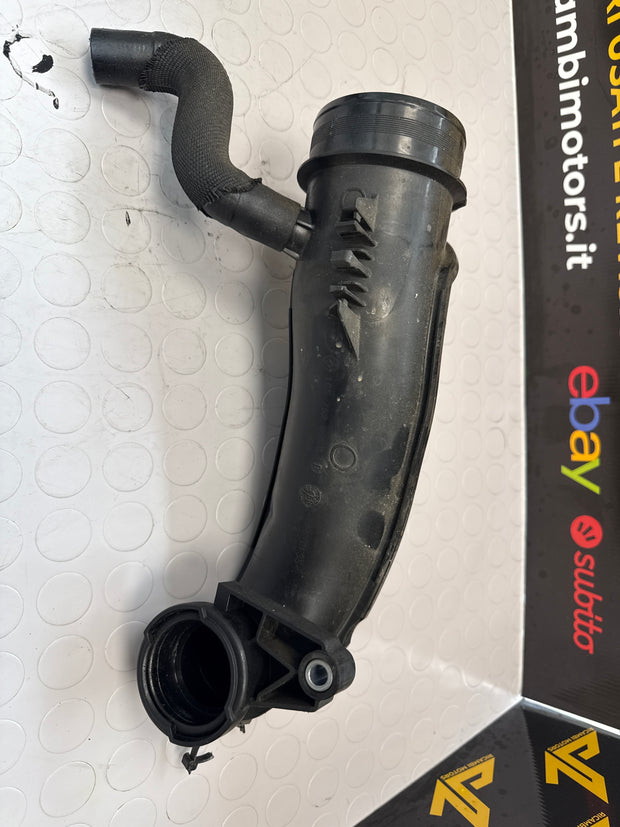 Tuyau d'admission Renault Trafic Opel Vivaro 165752889r