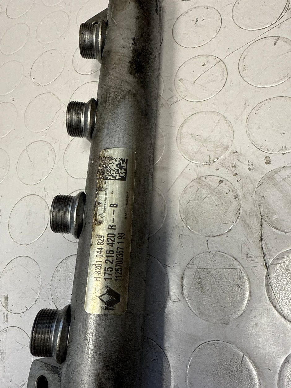 Injector distribution pipe Nissan Renault H8201 044 829