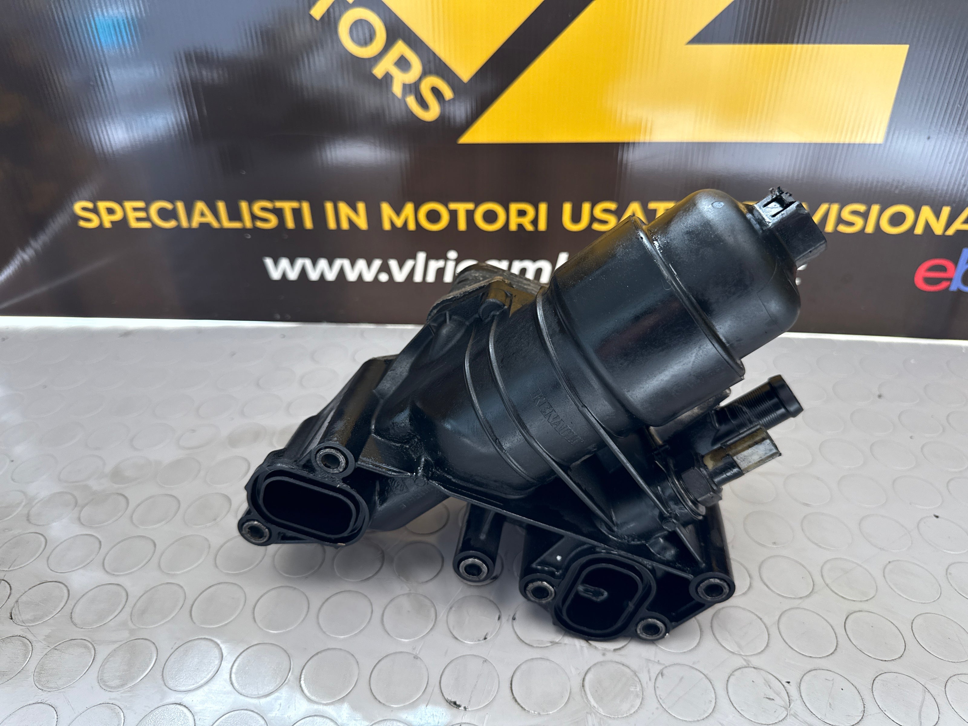 Renault Trafic Vivaro Oil Filter Housing 152081926R 70375888