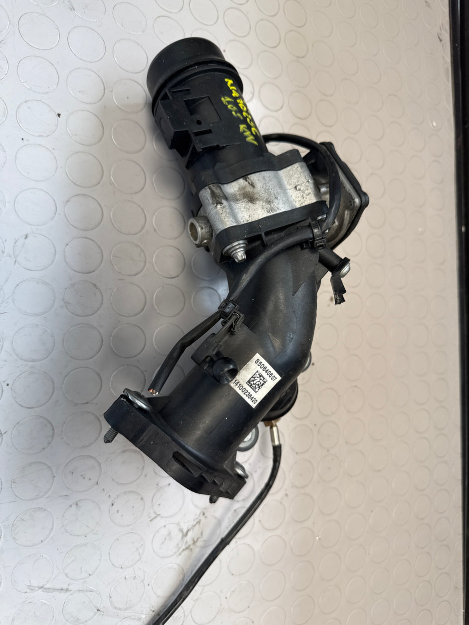 Intake manifold BMW X1 F30 850640607 14100236420 diesel 2.0