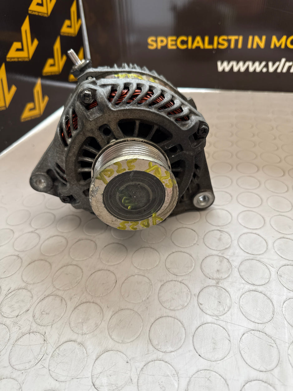 Alternateur EB315 pour Nissan Navara 2.5 D 23100. AT3J0781.