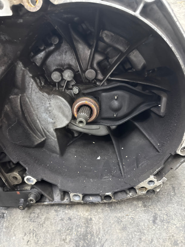 Cambio manuale Peugeot Citroen 1.5 diesel 20v253