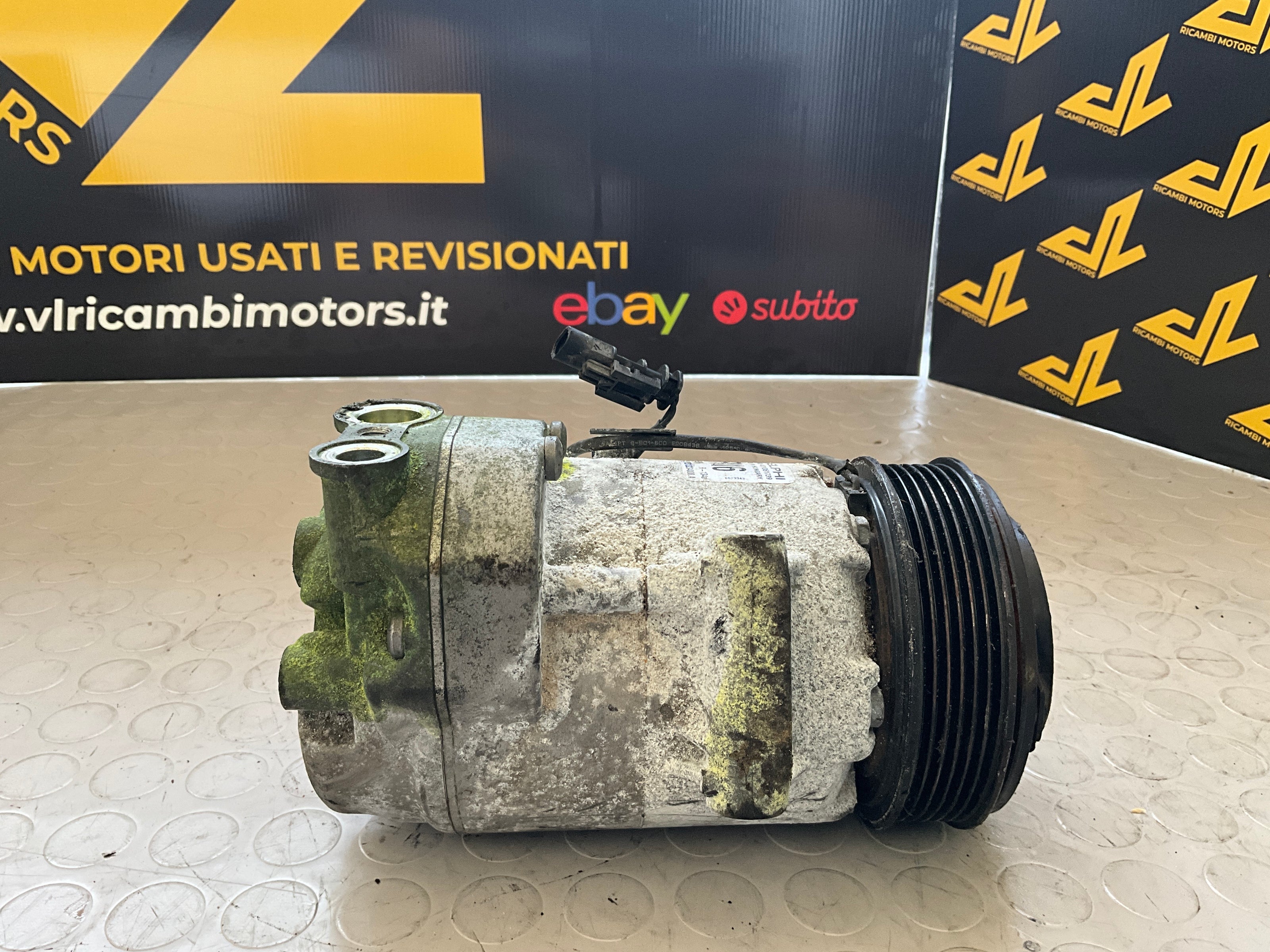 Compresseur de climatisation Opel Zafira 401351739