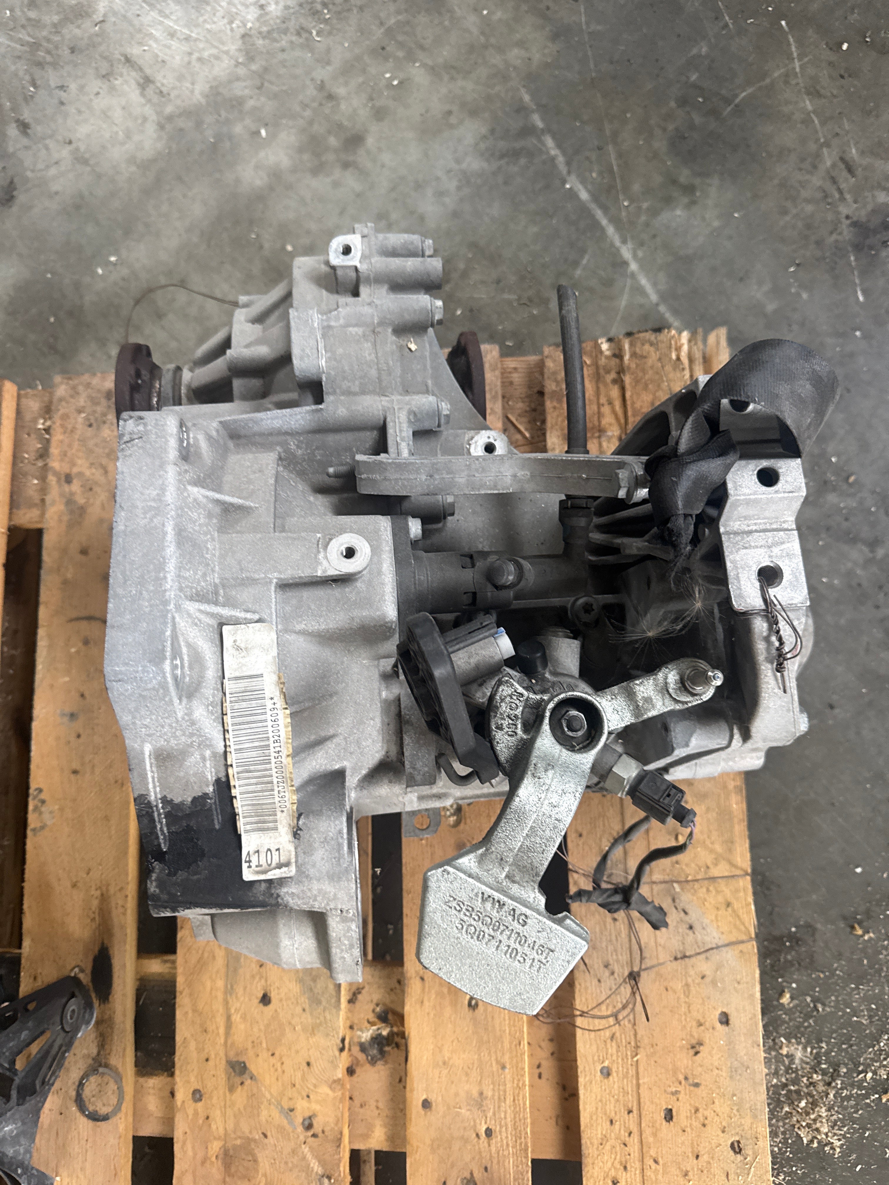 CAMBIO MANUALE 6M 6MARCE AUDI Q2 1.6TDI DIESEL 85KW 16-] TJZ DGT