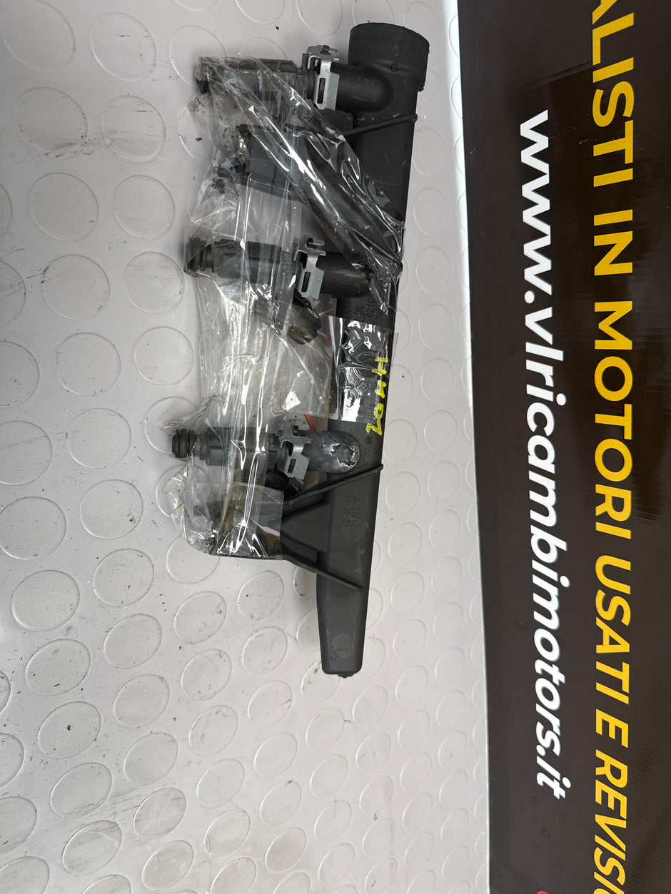 Flûte d'injecteur Peugeot 208 1.2 2012 9676020480