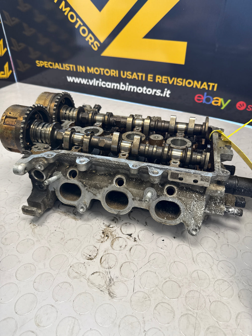 Testata motore g3la Hyundai kia 1.0 bz 2211104400 3 fori di scarico