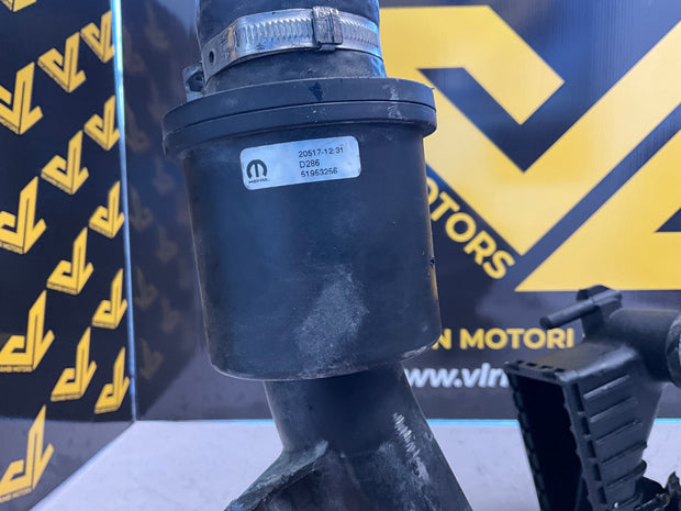 Intercooler air turbine pipe Fiat Lancia Alfa Romeo 51953256