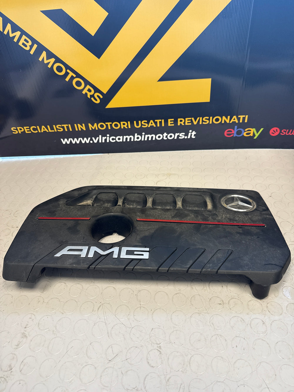 Copri motore mercedes amg CLA 35 benzina 2022