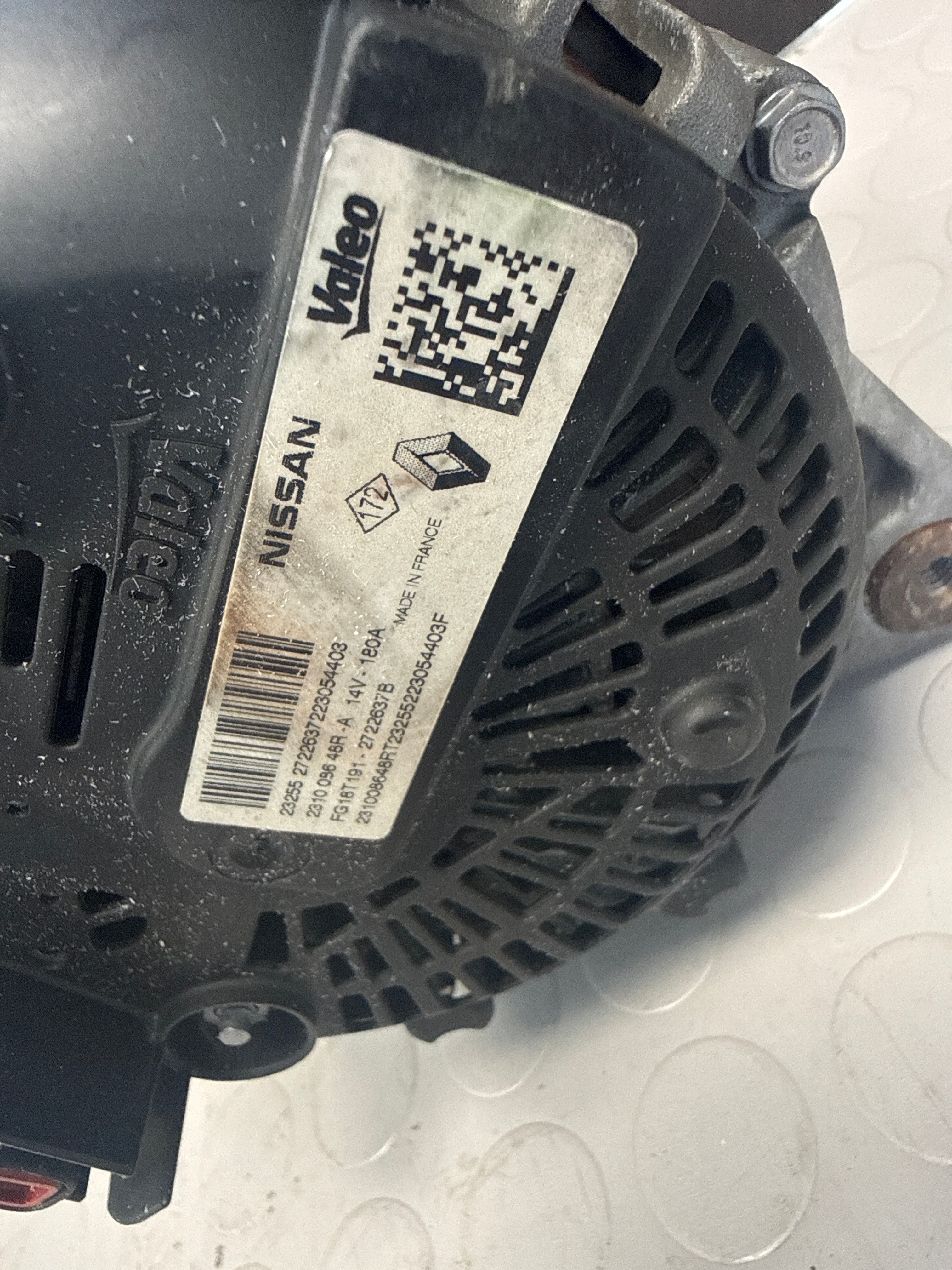 Renault Trafic III IV 2.0 DCI 2021 2022- 231008648R Alternatore 231008648R - VL Ricambii Motors