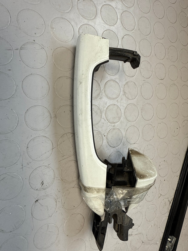 Land Rover Evoque 2017 K8D2 Series Rear Left Exterior Door Handle