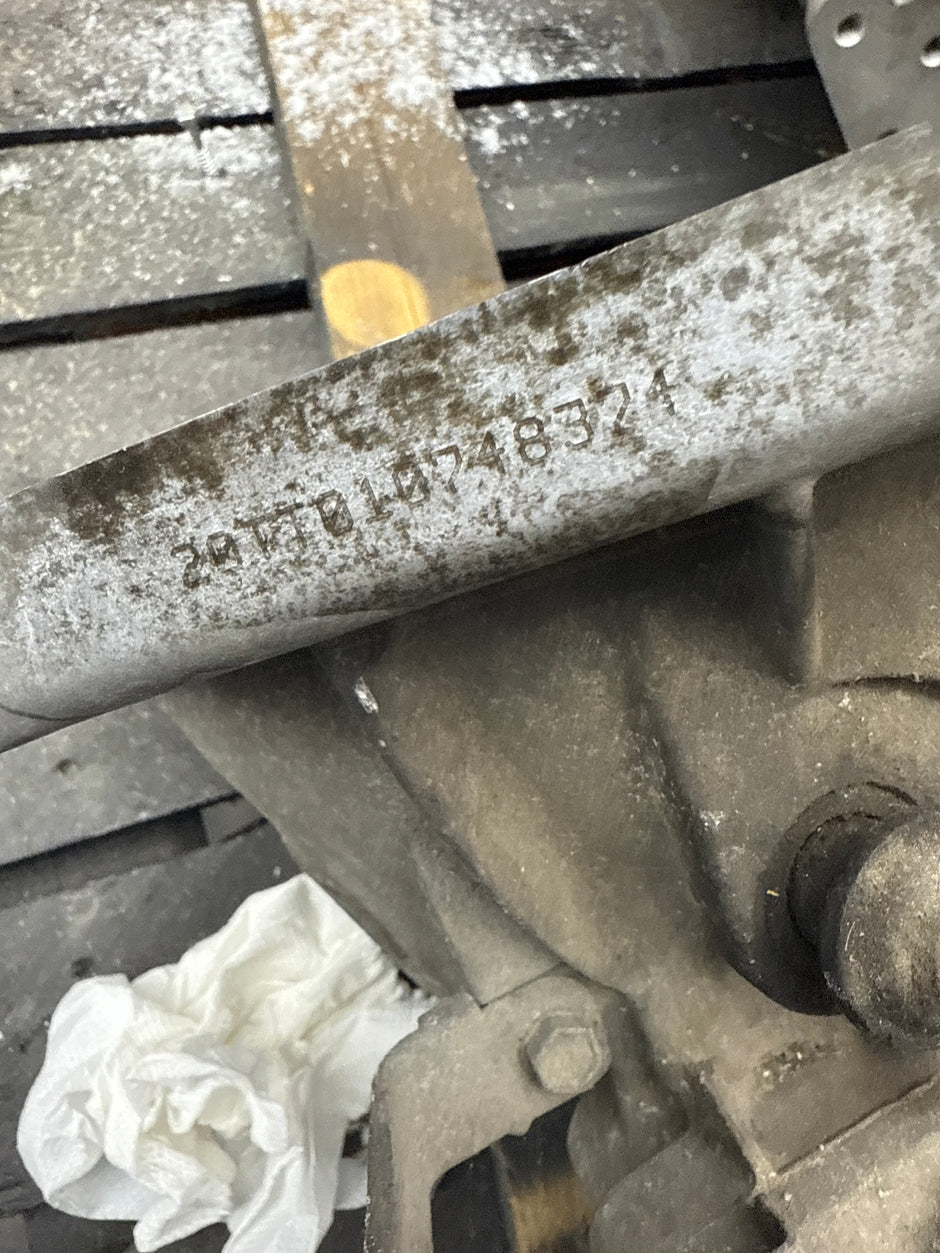 Toyota Yaris petrol manual transmission series 20tt010748324