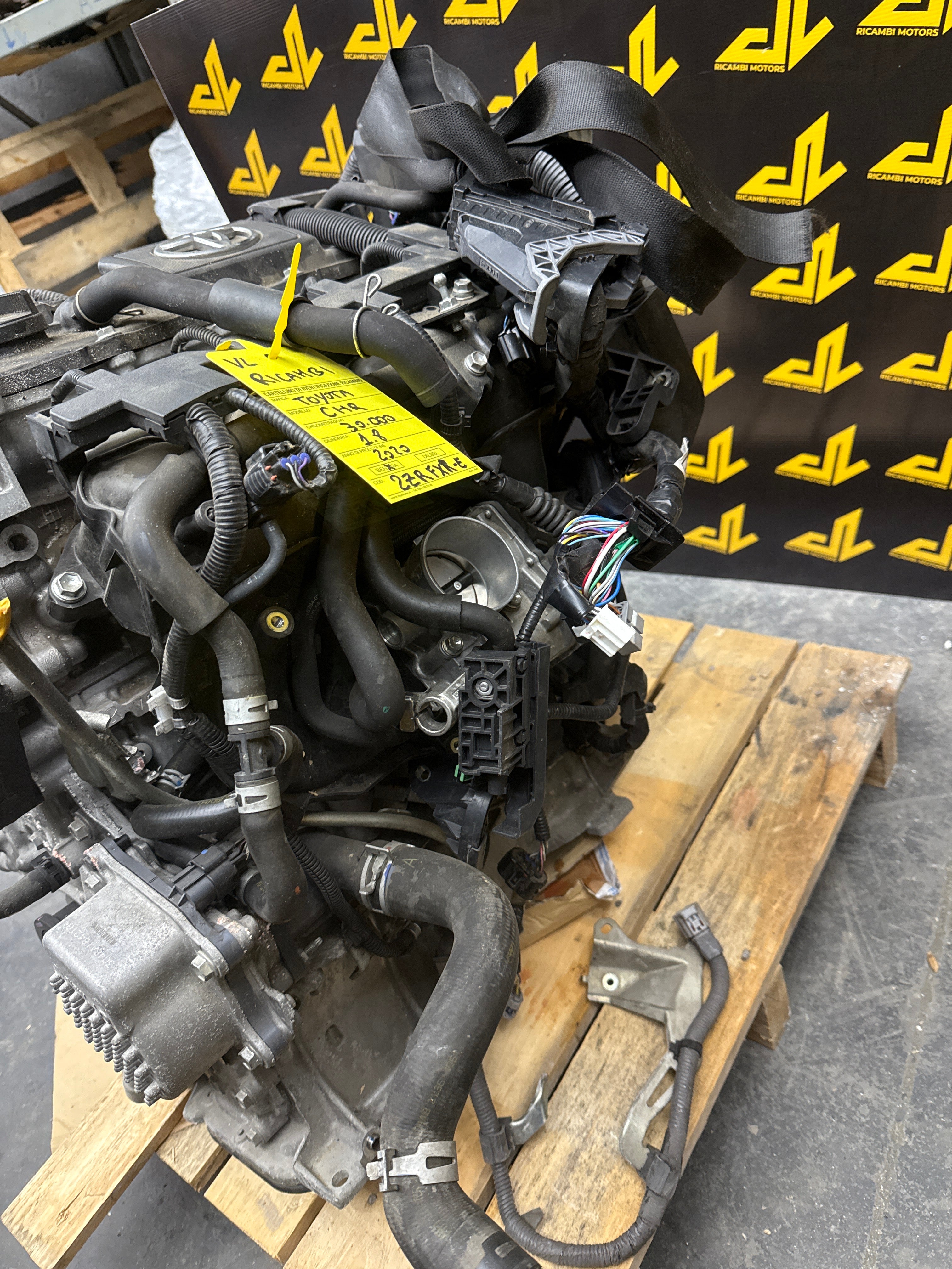 Motore Toyota CHR 1.8 benzina 2ZR FXR