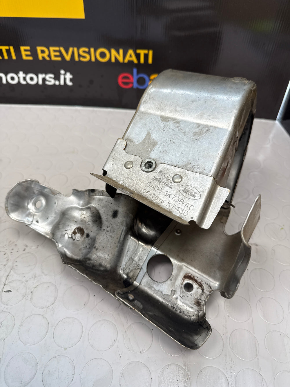 Coperchio scudo termico Jaguar Xf 2015/19 G4d3-6k738-ac