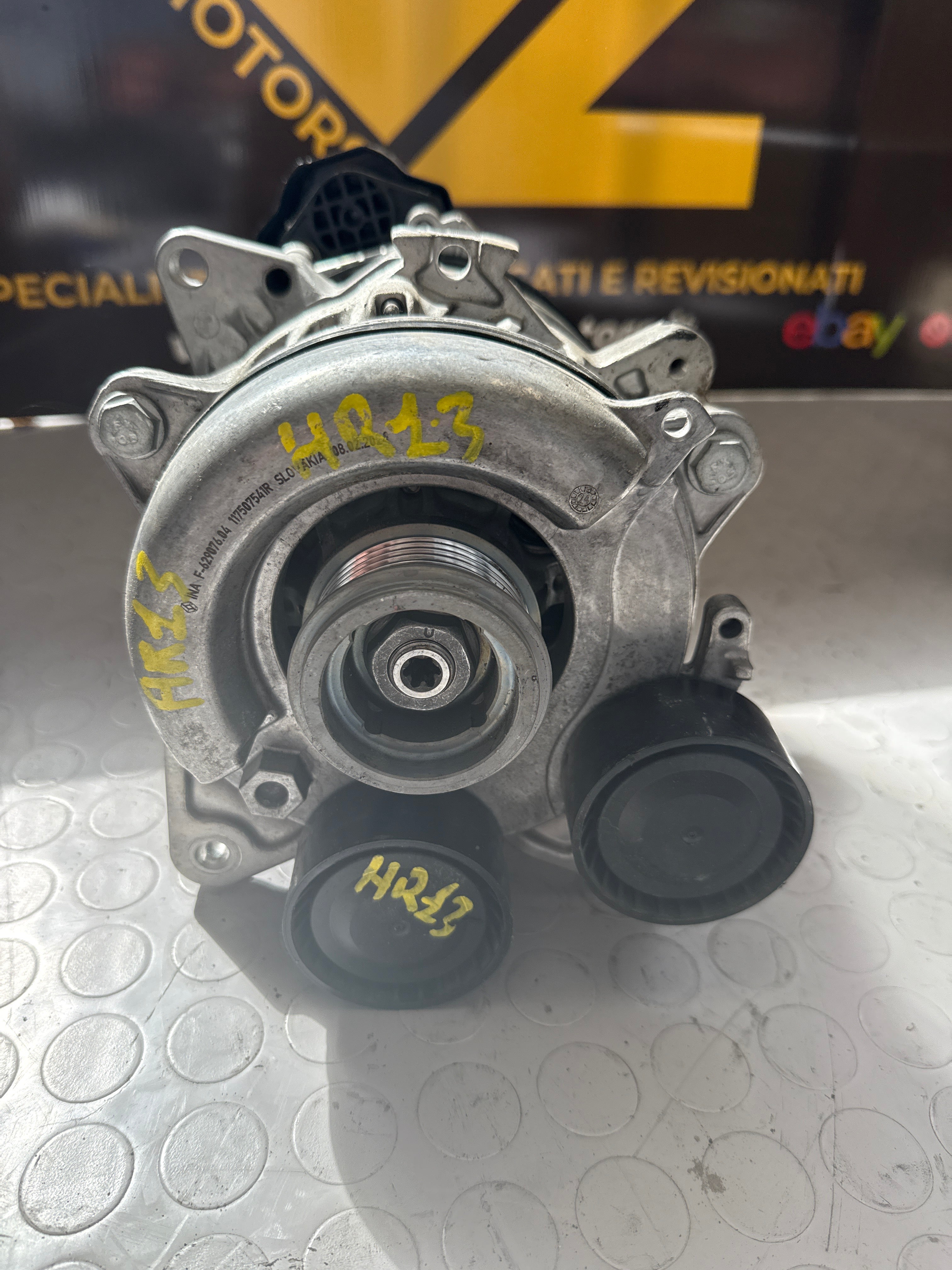 Alternateur Renault Captur II Nissan Qashqai 1.3 E-Tech 2310A1749R 2740571A 2021