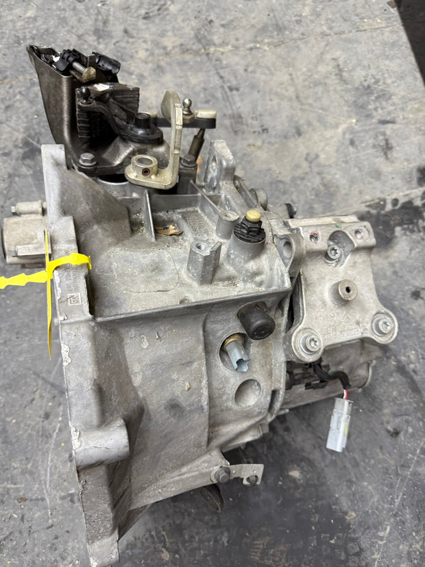 Cambio manuale 1.5 diesel 3008 6 marce 20v246
