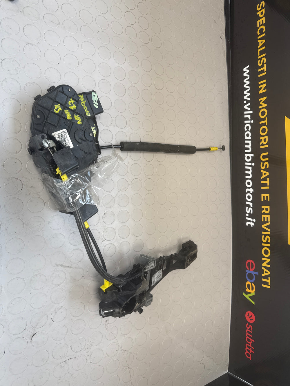 Serratura porta chiusura centralizzata anteriore sx Range Rover Evoque 2017 Bj32 203a29 Ee