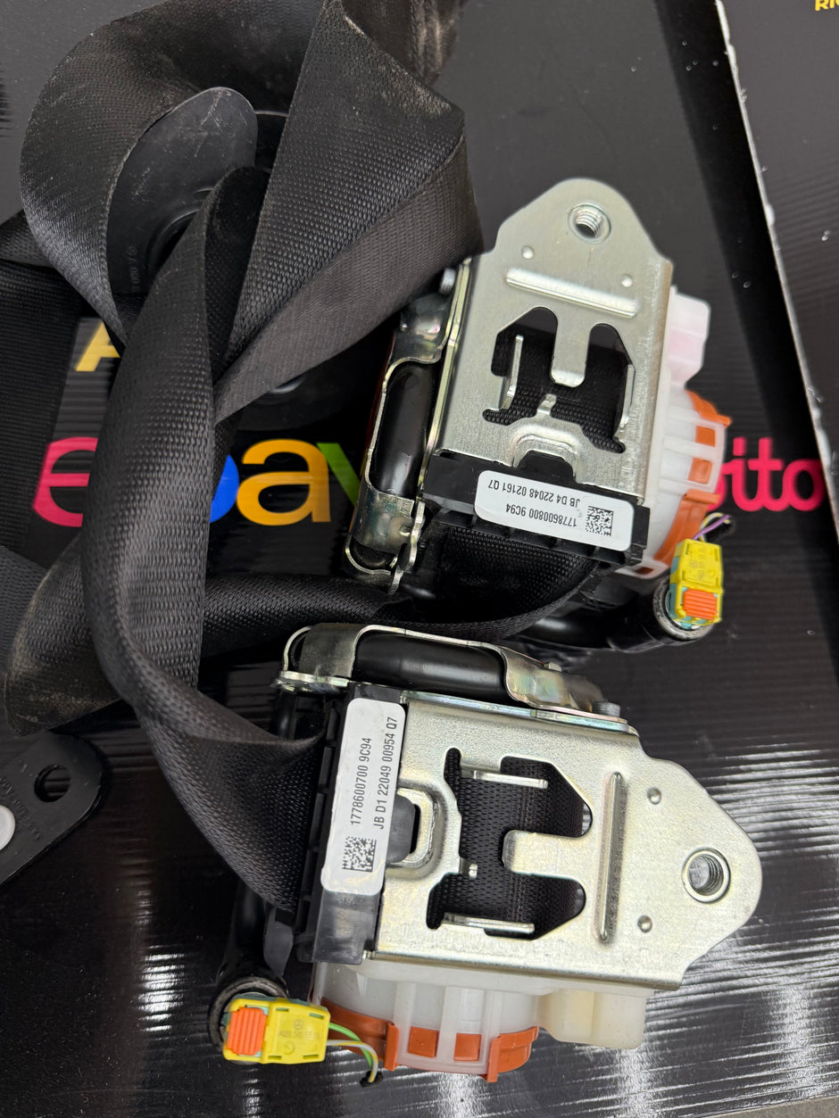 Musata completa di kit airbag mercedes CLA amg 35 2022 benzina
