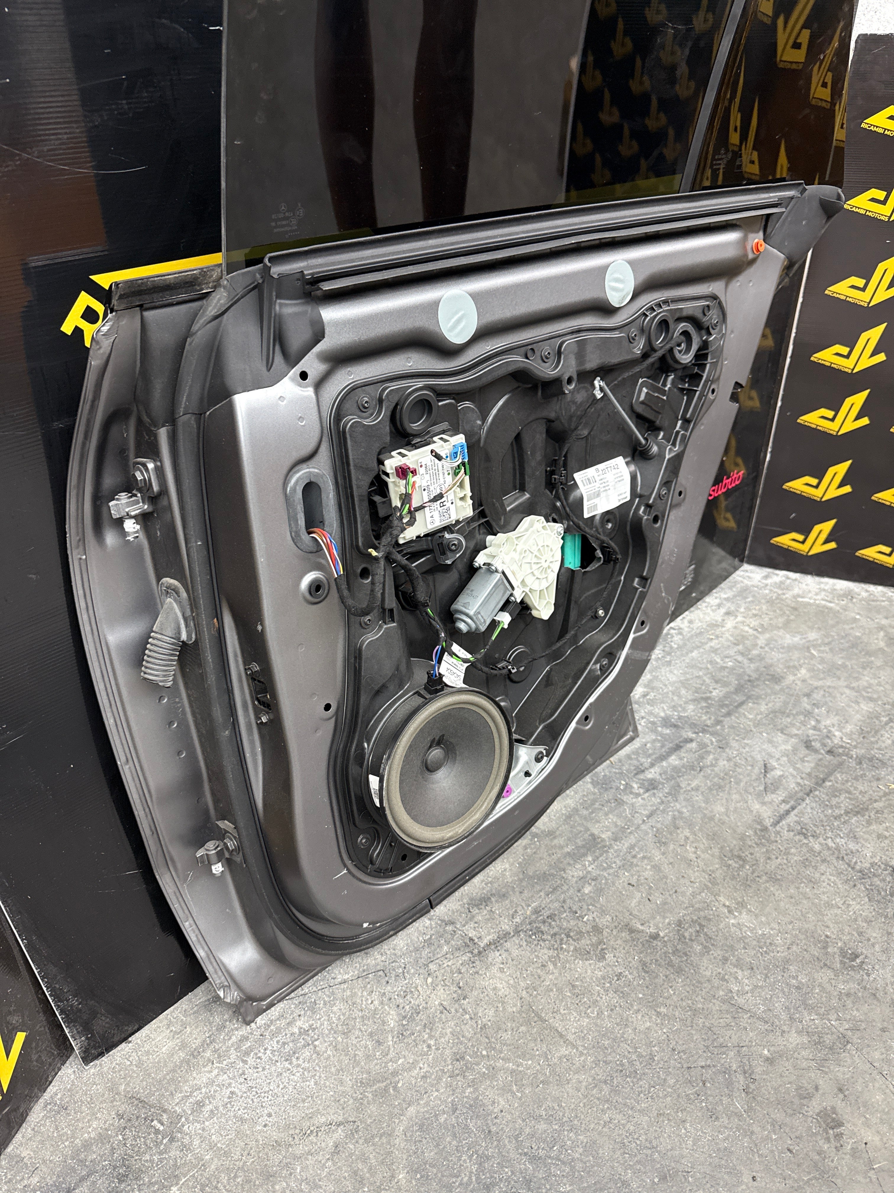 Porta posteriore mercedes amg CLA 2022
