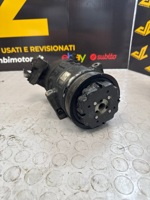 COMPRESSORE A/C PER OPEL Corsa D 5P 1° Serie 55703721 Z13DTJ diesel 1248 (06>)