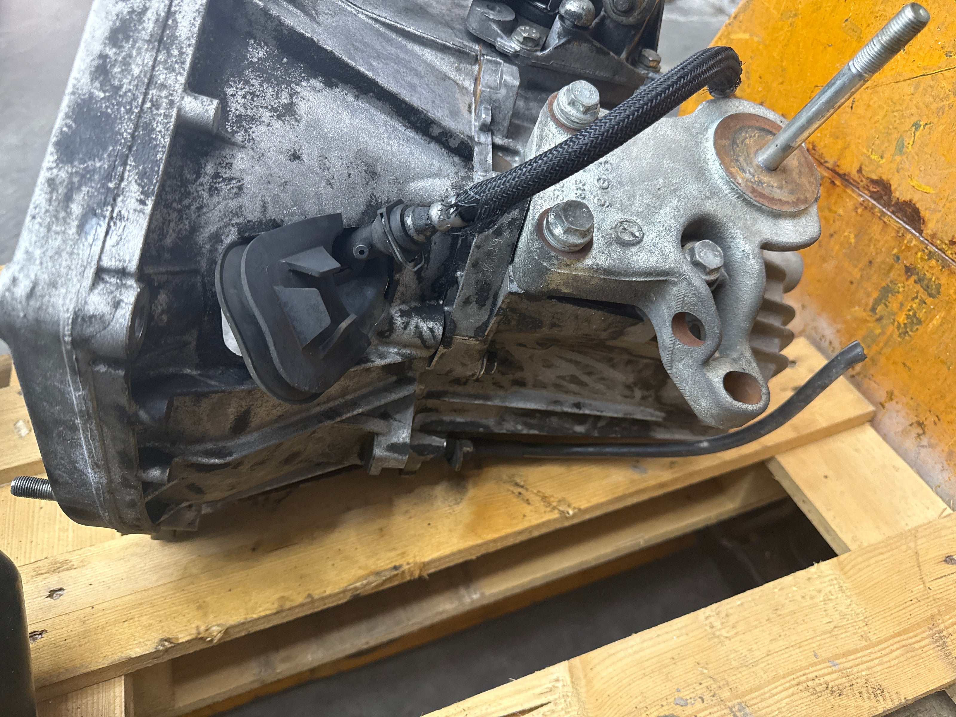 6-SPEED GEARBOX FIAT BRAVO LANCIA DELTA 1.6 M-JET 464332891 55200606 198A2000 