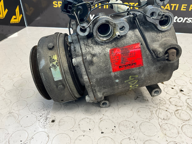 Compresseur de climatisation MITSUBISHI Pajero 2.5 2005 4D56