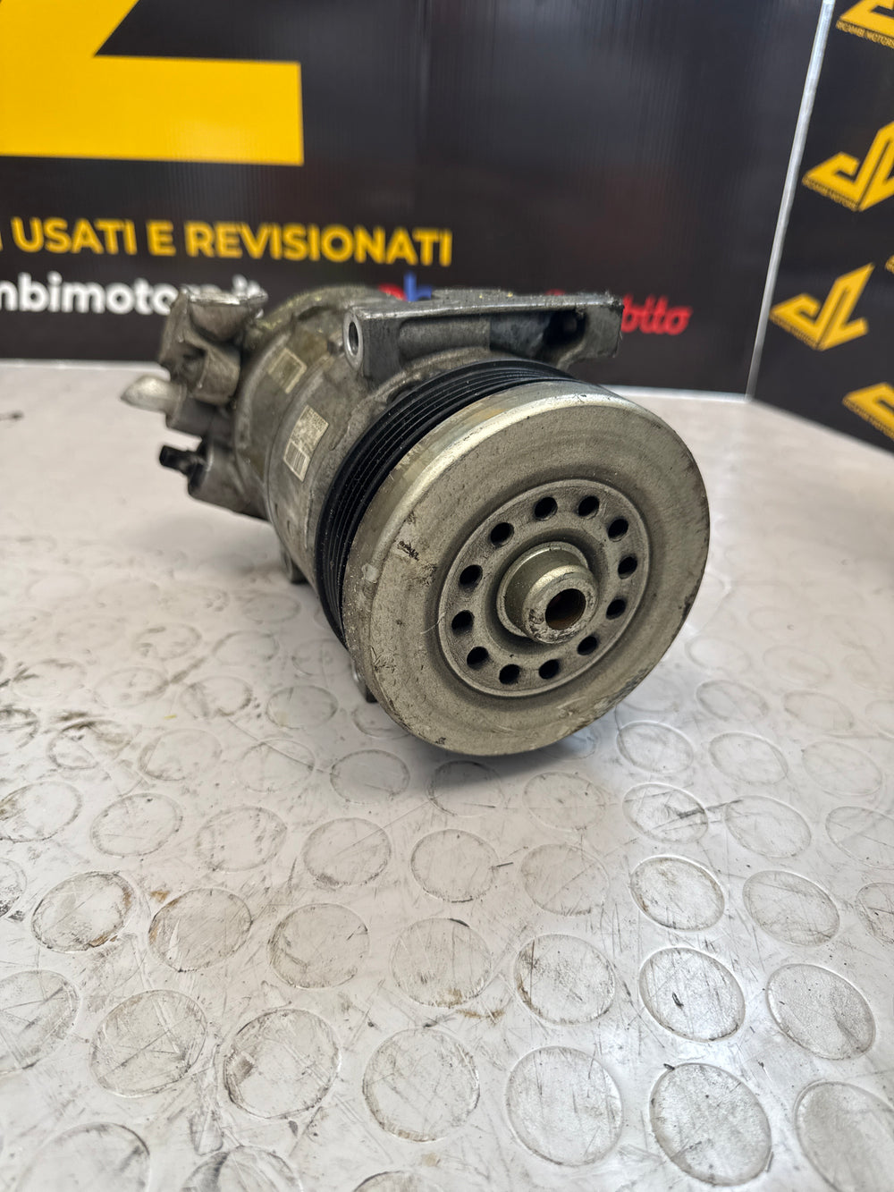 COMPRESSEUR DE CLIMATISATION POUR FIAT Punto EVO 55194880 Essence 1.4 (09>12)