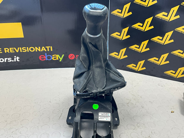 Panneau de boîte de vitesses Opel Corsa F 2020 9824124780 B12XER-A12XER