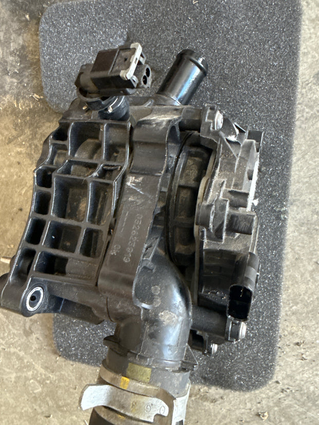 256902U000 Valvola termostatica Hyundai Tucson d4FE