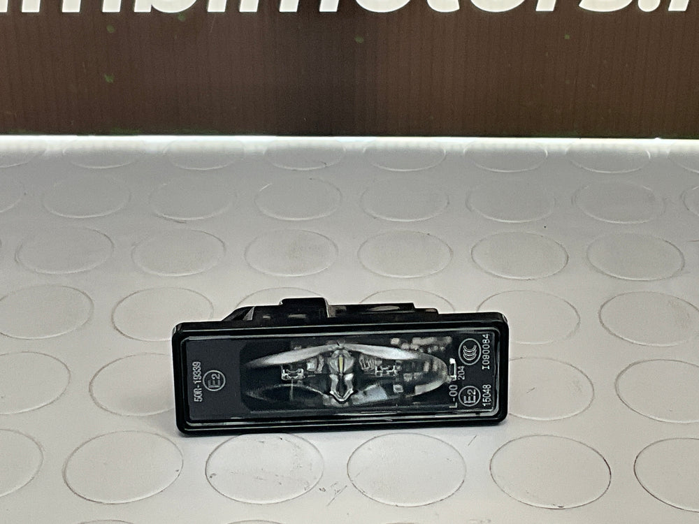 Éclairage de plaque d'immatriculation à LED pour Peugeot 3008 308 508 207 Citroën C3 DS3 50R-19339 E2