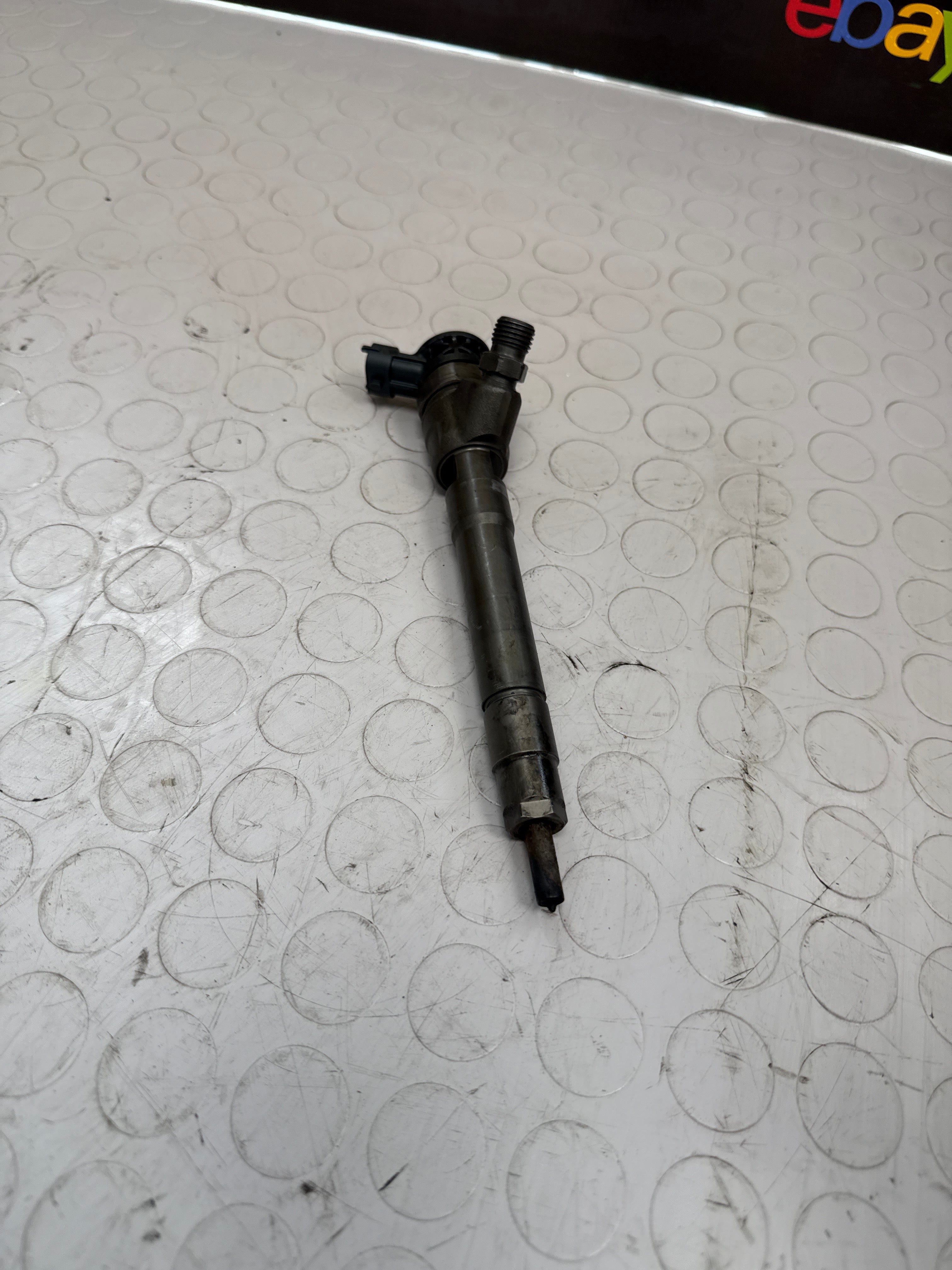 0445110569 injecteurs Fiat Opel vauxhall Renault 1.6 dci 166000804r
