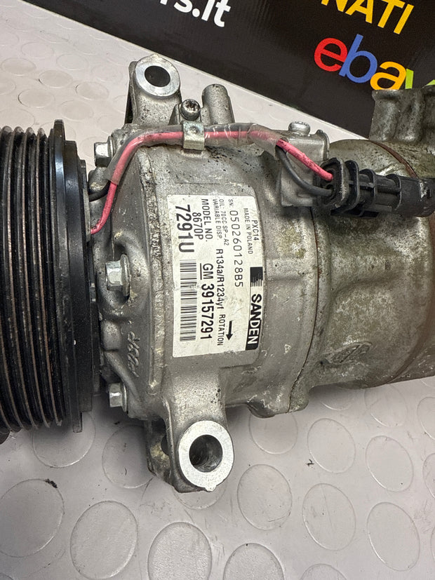 Compresseur de climatisation Opel Insignia Grand Sport 39157291