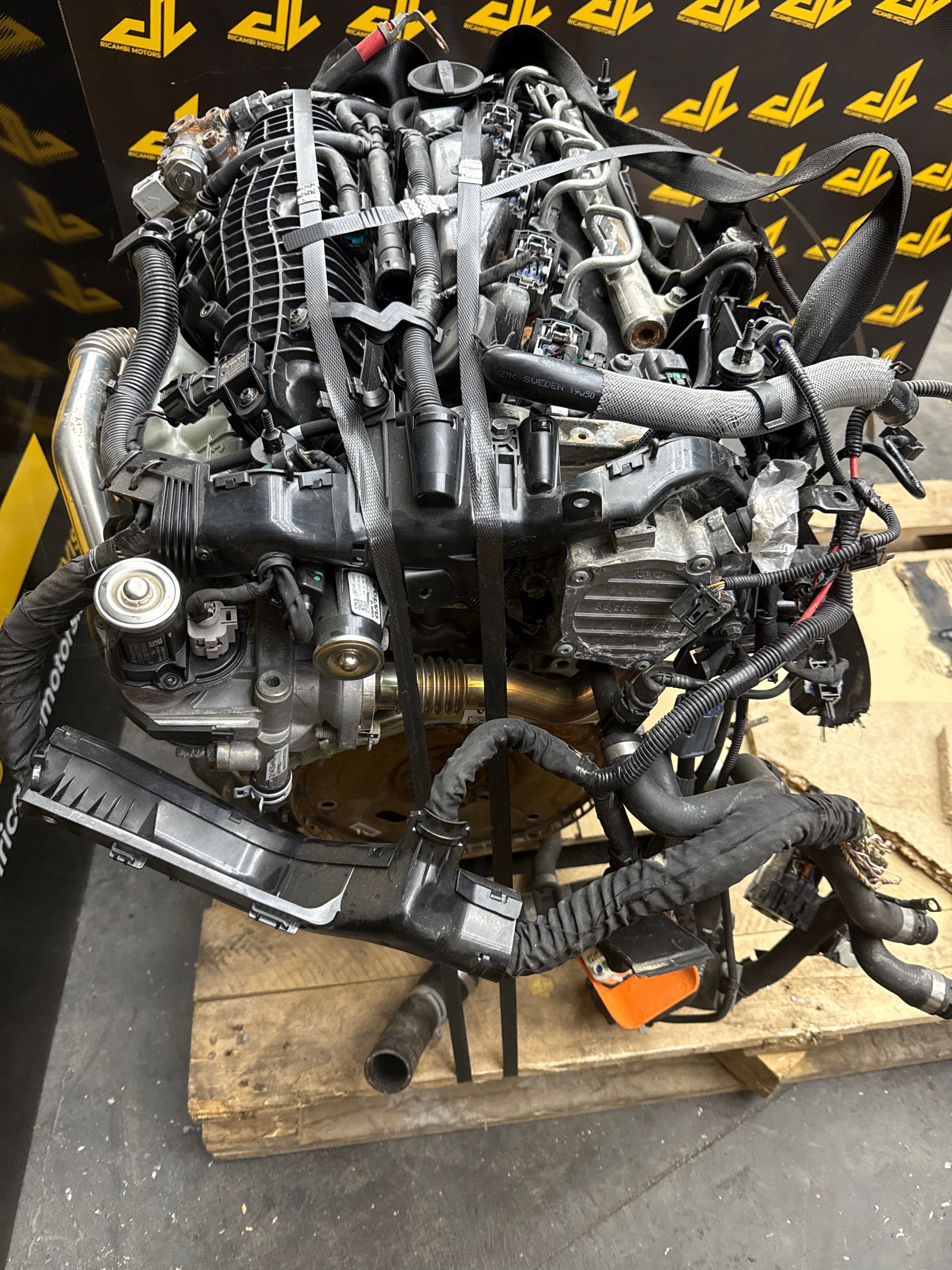 Motore completo volvo V60 D4204T16 2.0 diesel