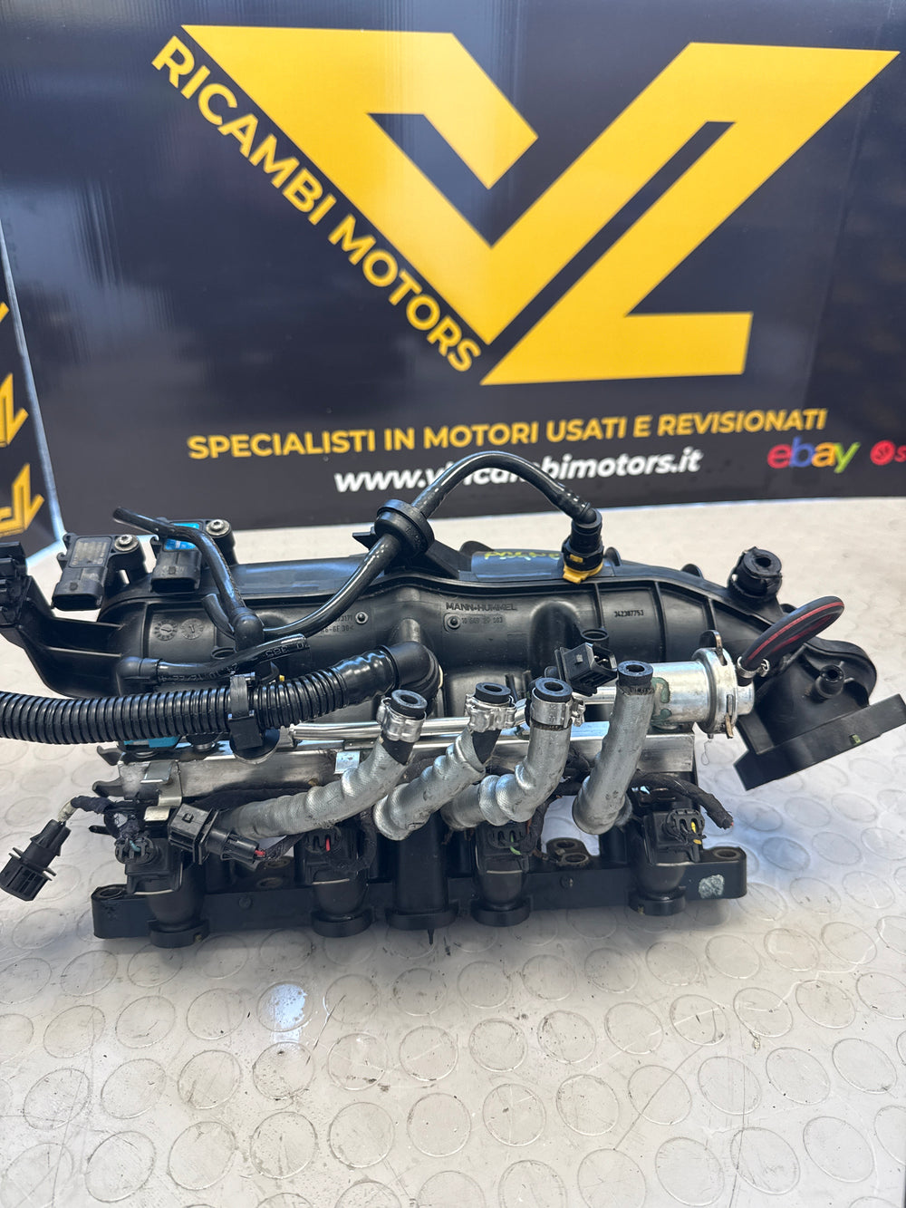 INTAKE MANIFOLD OPEL ZAFIRA TOURER C \ MERIVA B14NET 1.4B 55573171 M1