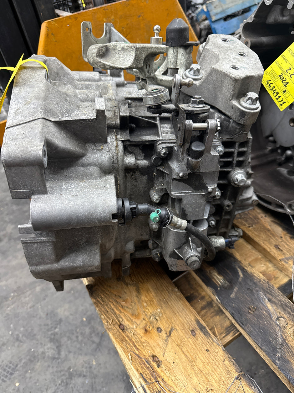 Manual transmission Fiat 1.4 petrol 2018 series 55220248 engine code 940b7000