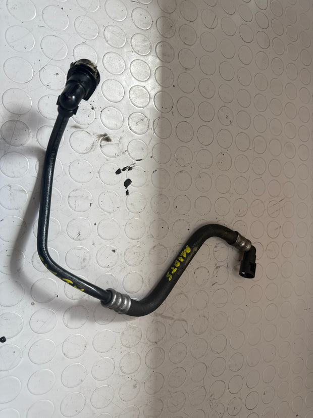 Fuel distribution pipe Opel Astra A17DTS 1333671