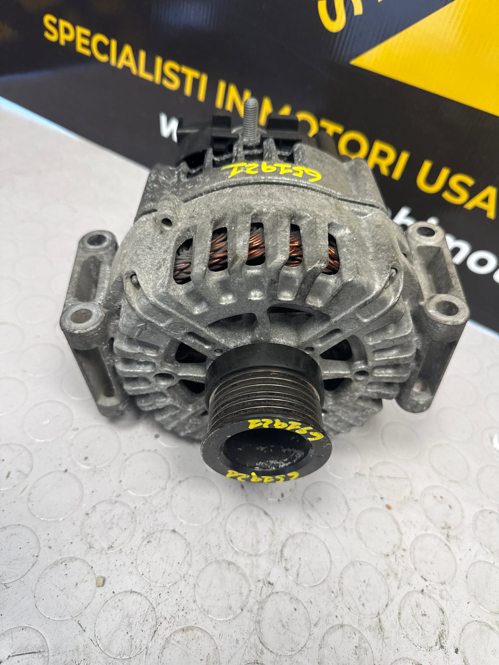Generatore alternatore 200A per Mercedes Cgl n. A0009062822 CG20U015 440685 651921