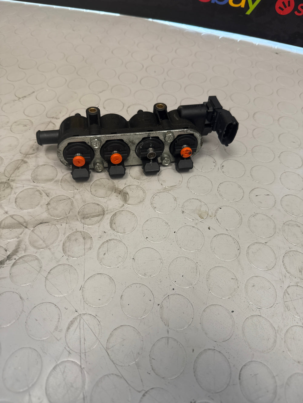 Opel Astra J Zafira C Insignia A 1.4T LPG natural gas injection bar sensor orange cap