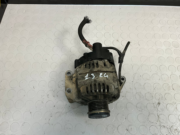ALTERNATEUR POUR FIAT Panda 2e Série B868 51784845 169A1000 Diesel 1300 (03&gt;10) 90A