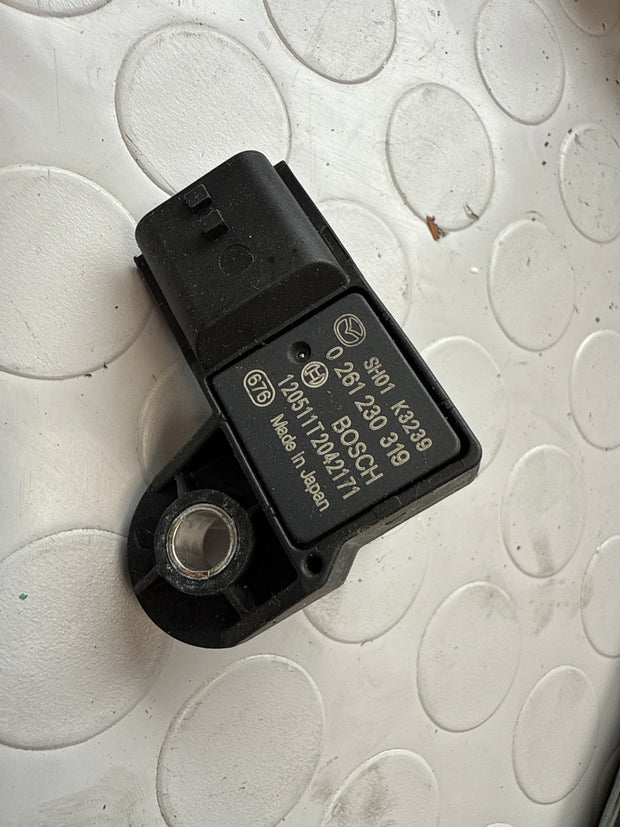 Mazda CX5 Intake Pipe Pressure Sensor 0 261 230 319