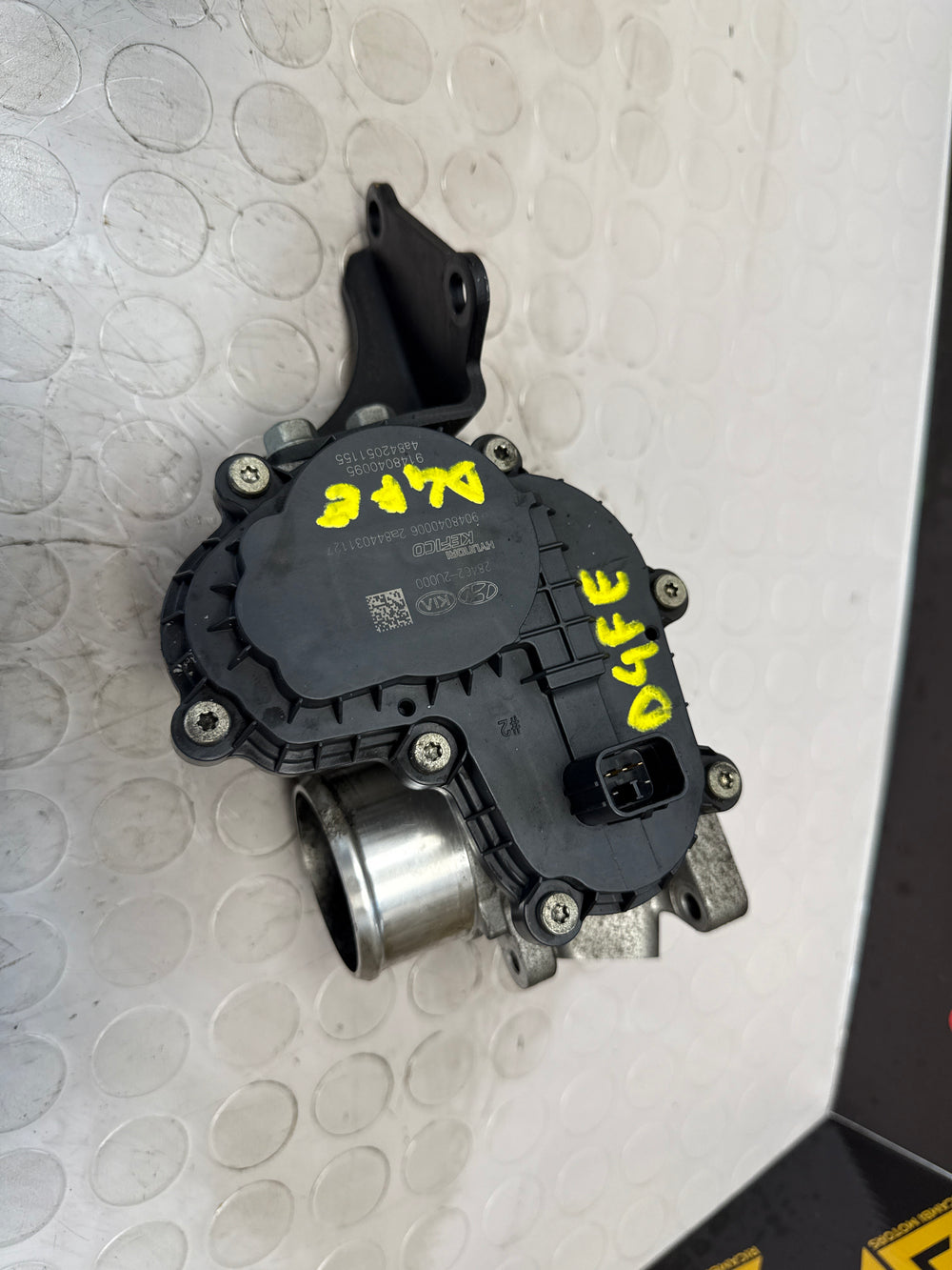 Throttle body EGR valve Hyundai ix20 1.6crd 2016 9048040006