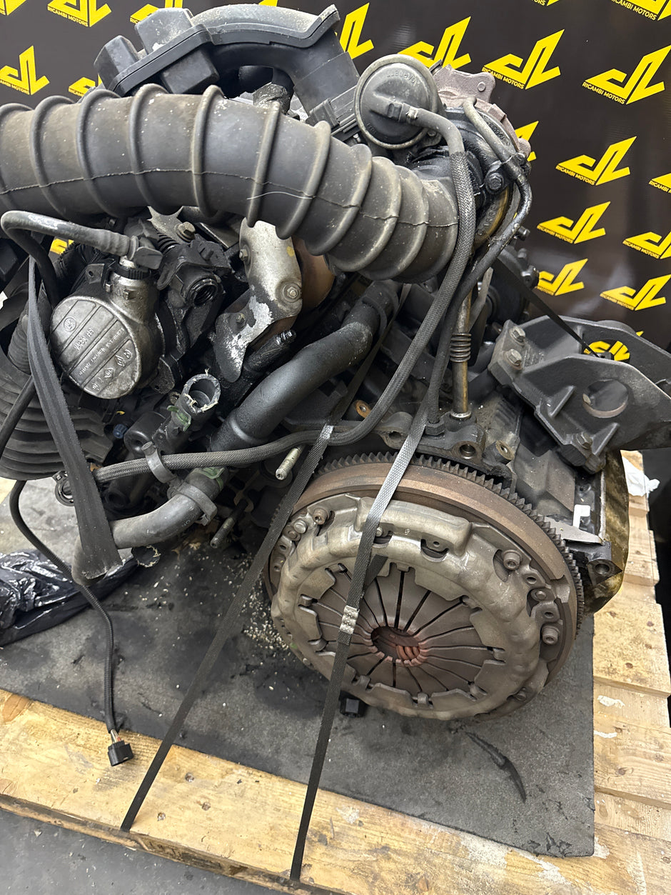 Motore Completo Renault Master 2.5 cc G9UA6