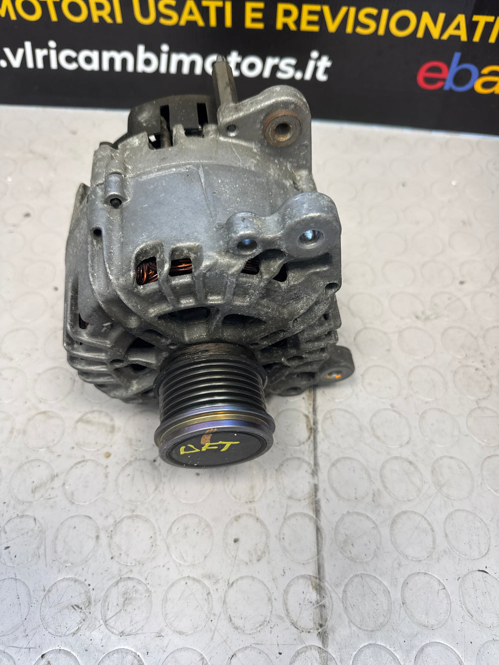 04L903023L+2627025C+TG14C078 Alternatore Audi Seat Skoda