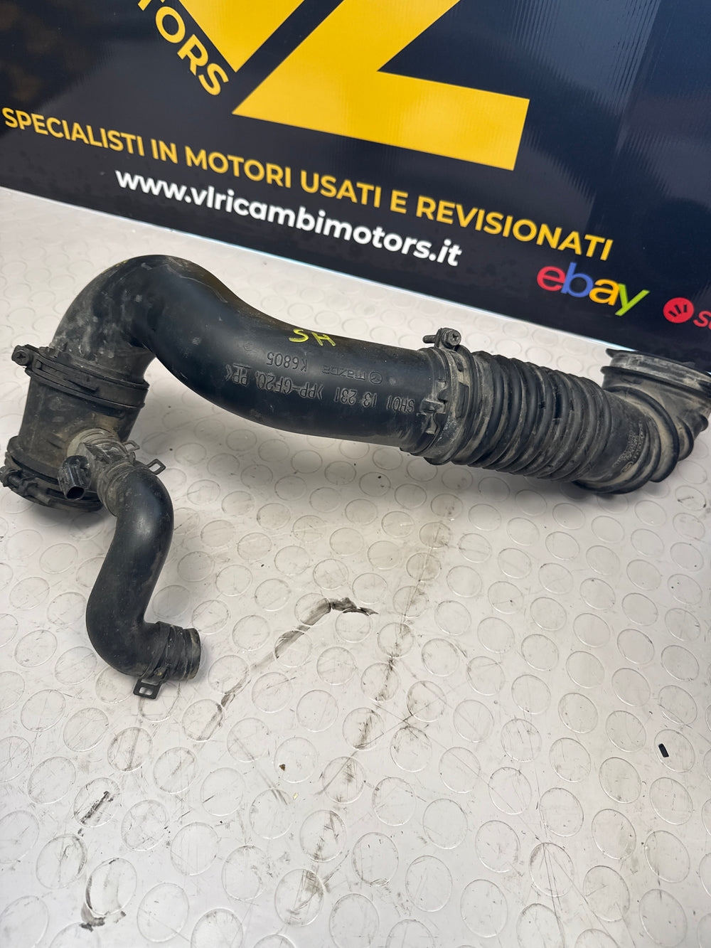 Air intake pipe Mazda 3 III 2015 diesel 110kw sh0113231 lpk24560